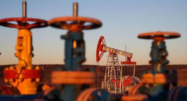 «Игра на удержание»: чем закончится нефтяное противостояние России с Саудовской Аравией и США