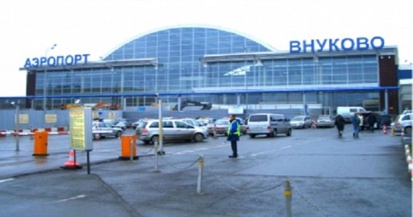 Граждане Таджикистана застряли в стерильной зоне аэропорта Внуково