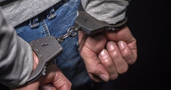 Суд оставил в СИЗО таджика-пранкера, разыгравшего приступ коронавируса в Москве