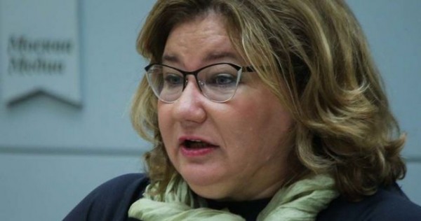 Ельникова: для защиты мигрантов им нужен экзамен на правовую грамотность