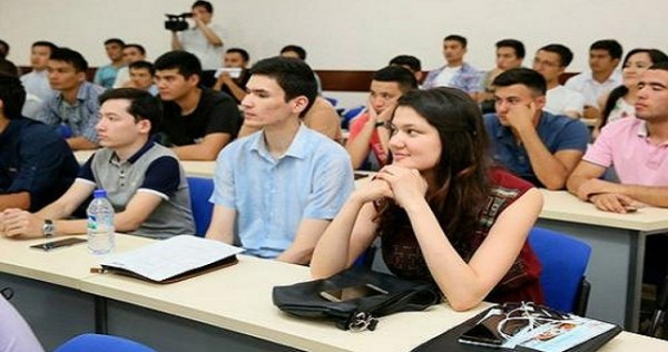 Срок перевода узбекских студентов из зарубежных вузов на родину продлен до 15 марта