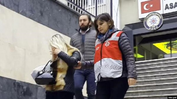 Турция выслала в Душанбе двух таджичек, уличенных в занятии проституцией