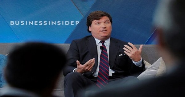 В США раскритиковали Карлсона из-за интервью с Путиным