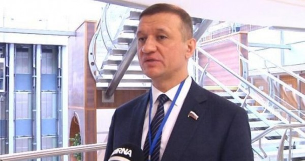 Иран и Россия должны сближаться, так как США пытаются подорвать основы двух государств