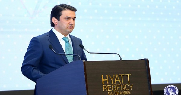 Рустами Эмомали переизбран президентом ФФТ на новый срок