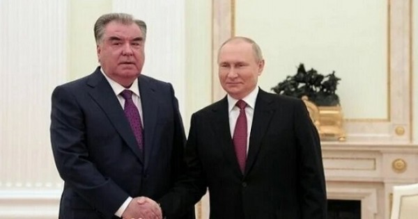 Путин вручит Эмомали Рахмону орден «За заслуги перед Отечеством» III степени