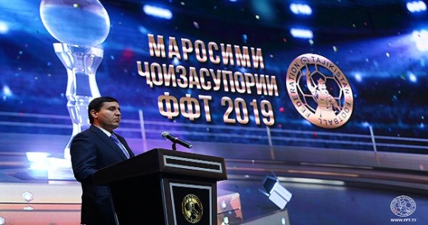 Алишер Джалилов – лучший футболист Таджикистана 2019 года