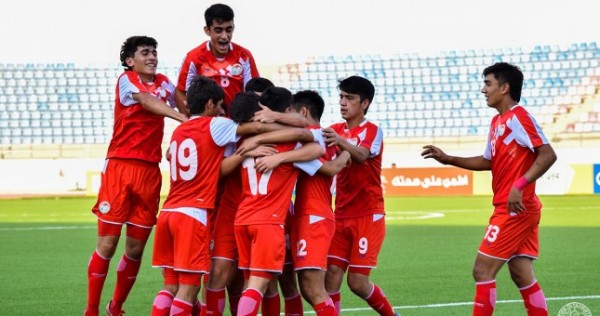 Юношеская сборная Таджикистана (U-16) одержала крупную победу над сверстниками из Кувейта
