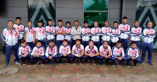 Юношеская сборная Таджикистана (U-17) отправилась в Санкт-Петербург на мемориал Гранаткина-2019