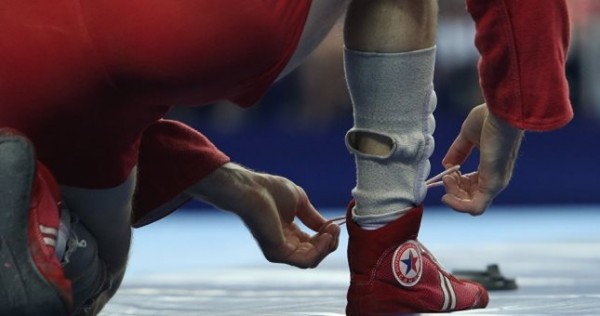 Таджикистанец Суфиев выиграл серебро чемпионата мира по грепплингу в США