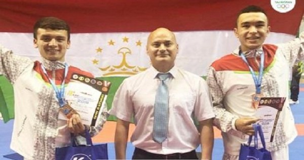 Молодые таджикские каратисты на чемпионате Азии завоевали 2 бронзовые медали