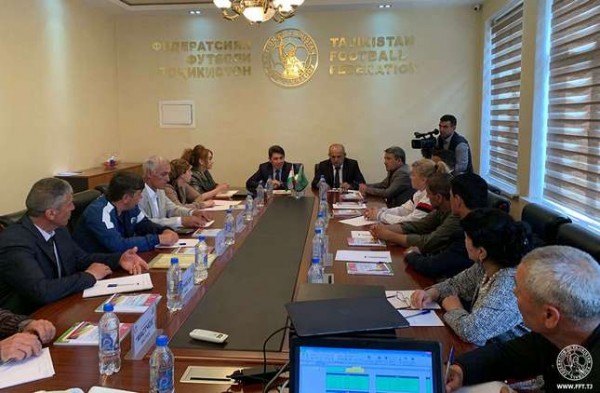 На старт первенства Таджикистана среди девушек (U-15) выйдут 10 команд