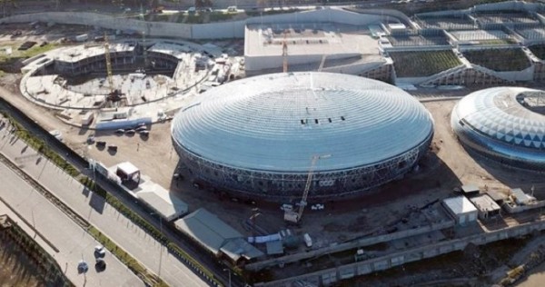 Таджикский вице-премьер поторопил строителей спорткомплекса в Душанбе