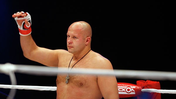 Американец Райан Бейдер на 34 секунде нокаутировал Федора Емельяненко