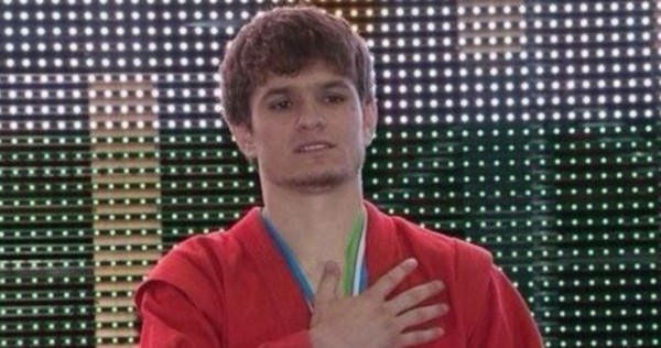Таджикский борец Хушкадам Хусравов завоевал золото чемпионата мира по самбо в Бухаресте