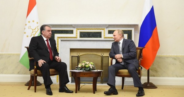 Президент Республики Таджикистан Эмомали Рахмон встретился с Президентом Российской Федерации Владимиром Путиным