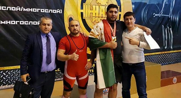 Таджикистанец Ризоев стал чемпионом Азии по пауэрлифтингу