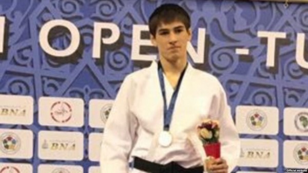 Сомон Махмадбеков завоевал "бронзу" чемпионата мира по дзюдо
