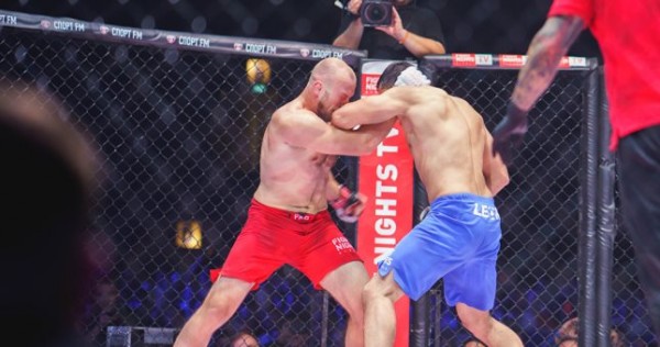 Не повезло: таджики Одилов и Давлятов выступили на Fight Nights Global