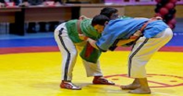 Сборная Таджикистана по борьбе на поясах готовится к чемпионату мира