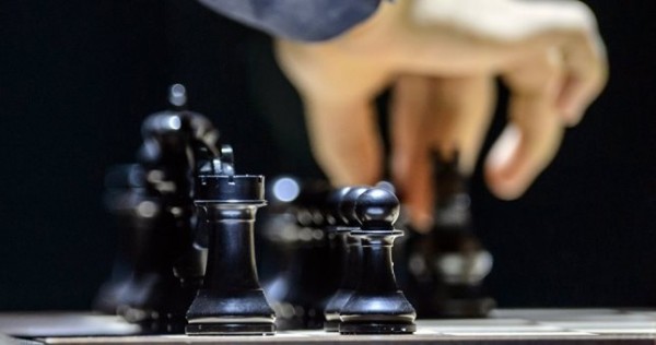 Таджикистанец выиграл серебро турнира по шахматам в Казахстане