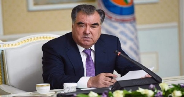 Эмомали Рахмон освободил от должности несколько судей