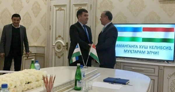 Посол Таджикистана посетил Наманганскую область Узбекистана