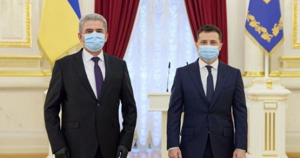 Зеленский принял нового посла Таджикистана на Украине