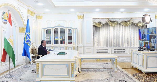 Эмомали Рахмон принял участие в Совете коллективной безопасности ОДКБ