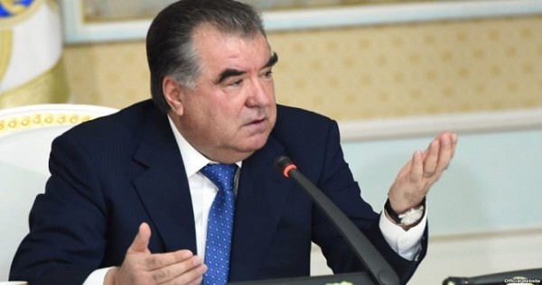 Эмомали Рахмон решительно осудил террористические акты в Афганистане