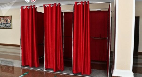 В Таджикистане стартовали президентские выборы