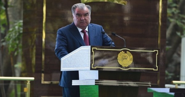 Президент встретился с активистами Дарвазского района
