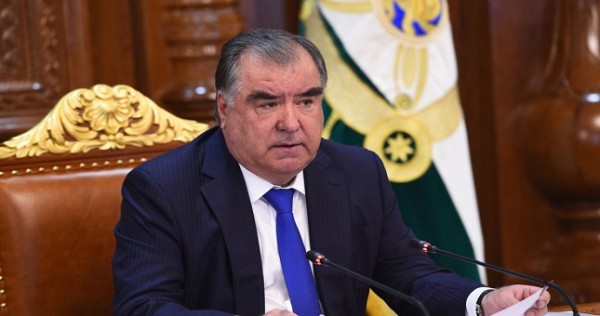 Рахмон назначил посла в Таиланде