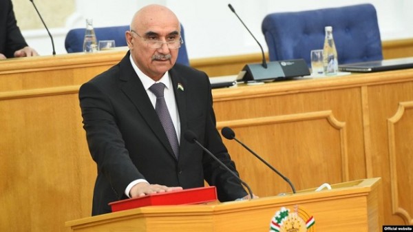 Спикер нижней палаты парламента Таджикистана выписан после перенесенной "пневмонии"