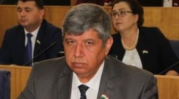 Толибхон Азимзода избран представителем Маджлиси намояндагон в Конституционном суде