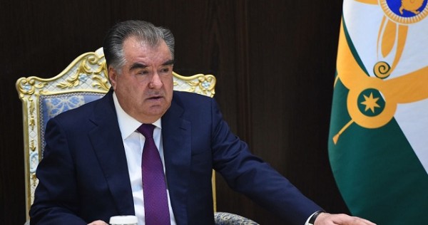 Председатели ряда районов отчитались перед Эмомали Рахмоном