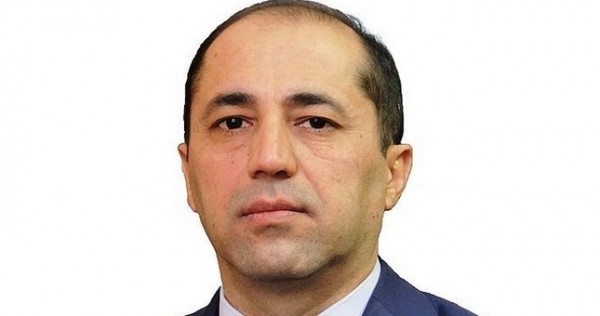 Эмомали Рахмон сменил лидера исполкома правящей партии по Хатлонской области