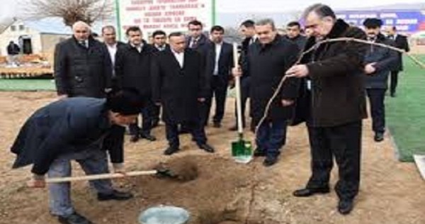 На юге Таджикистана новый виноградник назвали в честь Лидера нации
