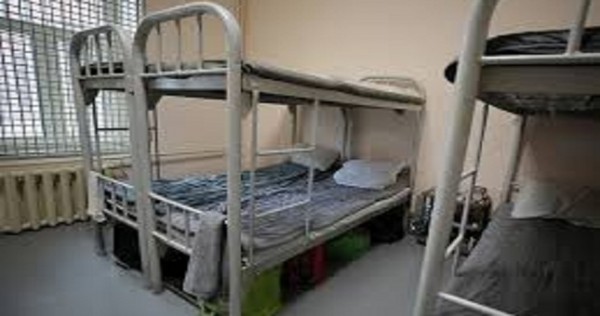 В Таджикистане запретят содержать в СИЗО несовершеннолетних вместе с взрослыми