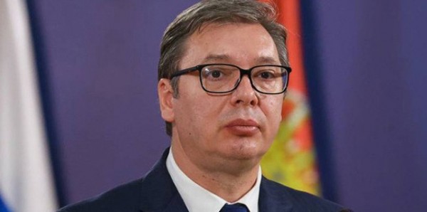 Вучич заявил о давлении Запада из-за отказа от санкций против России
