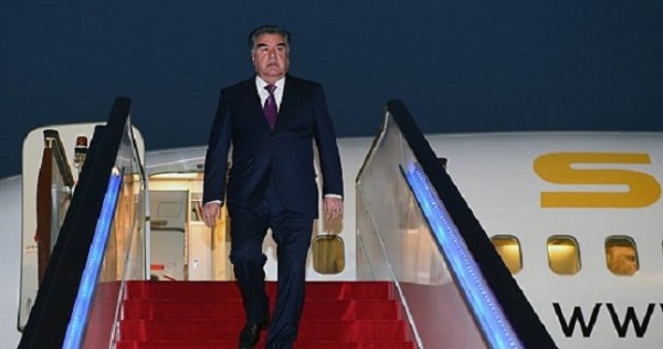 Президент Таджикистана с официальным визитом отбыл в Швейцарию