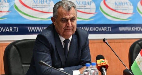 Министр рассказал, зачем в школах Таджикистана изучают арабский алфавит
