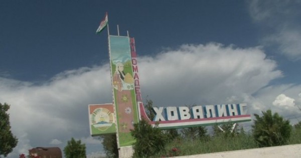 Эмомали Рахмон прибыл в Ховалингский район