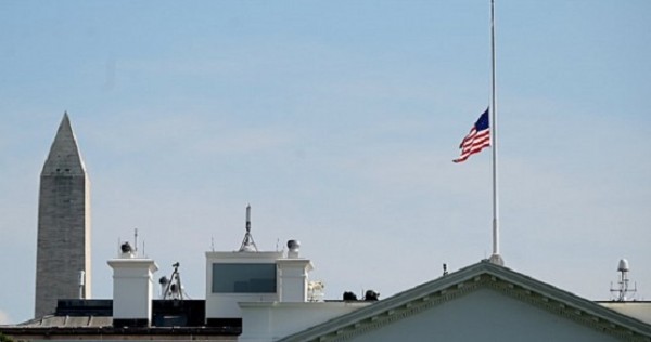 Рахмон выразил соболезнование Трампу по поводу массовых расстрелов в США