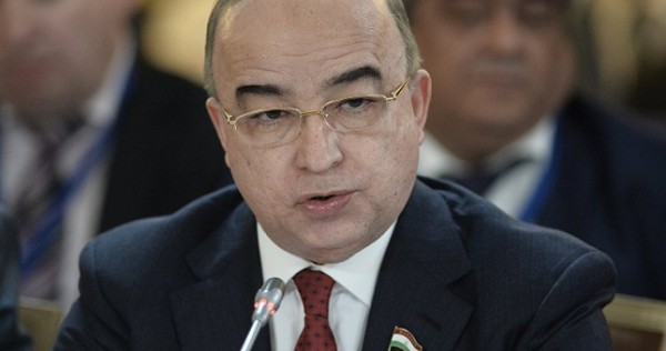 Зухуров призвал Россию и мировые державы к межафганскому диалогу