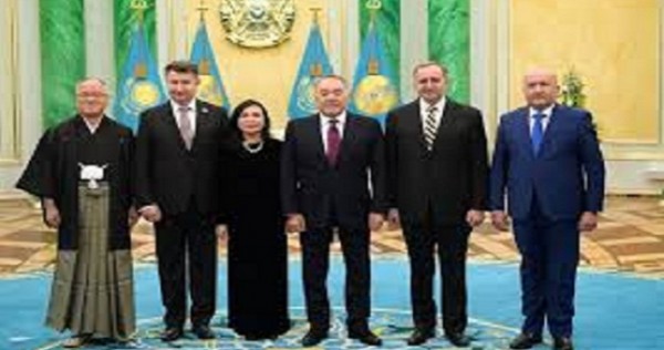 Посол Таджикистана вручил свои верительные грамоты президенту Казахстана