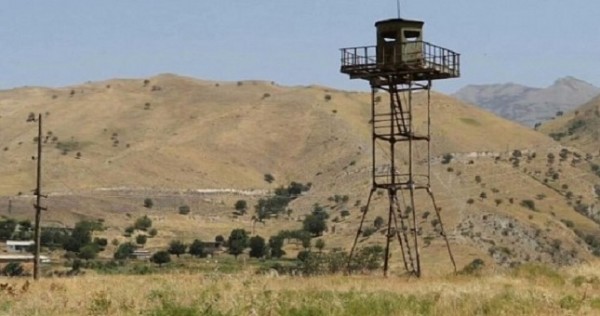 На границе с Афганистаном неизвестными убит таджикский офицер