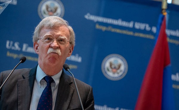 Stratfor (США): США сосредоточат усилия на граничащих с Россией районах