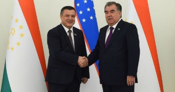 Парламентская делегация Узбекистана впервые посетит Таджикистан