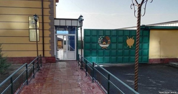 Арестованы шестеро сотрудников худжандской колонии, где произошел бунт